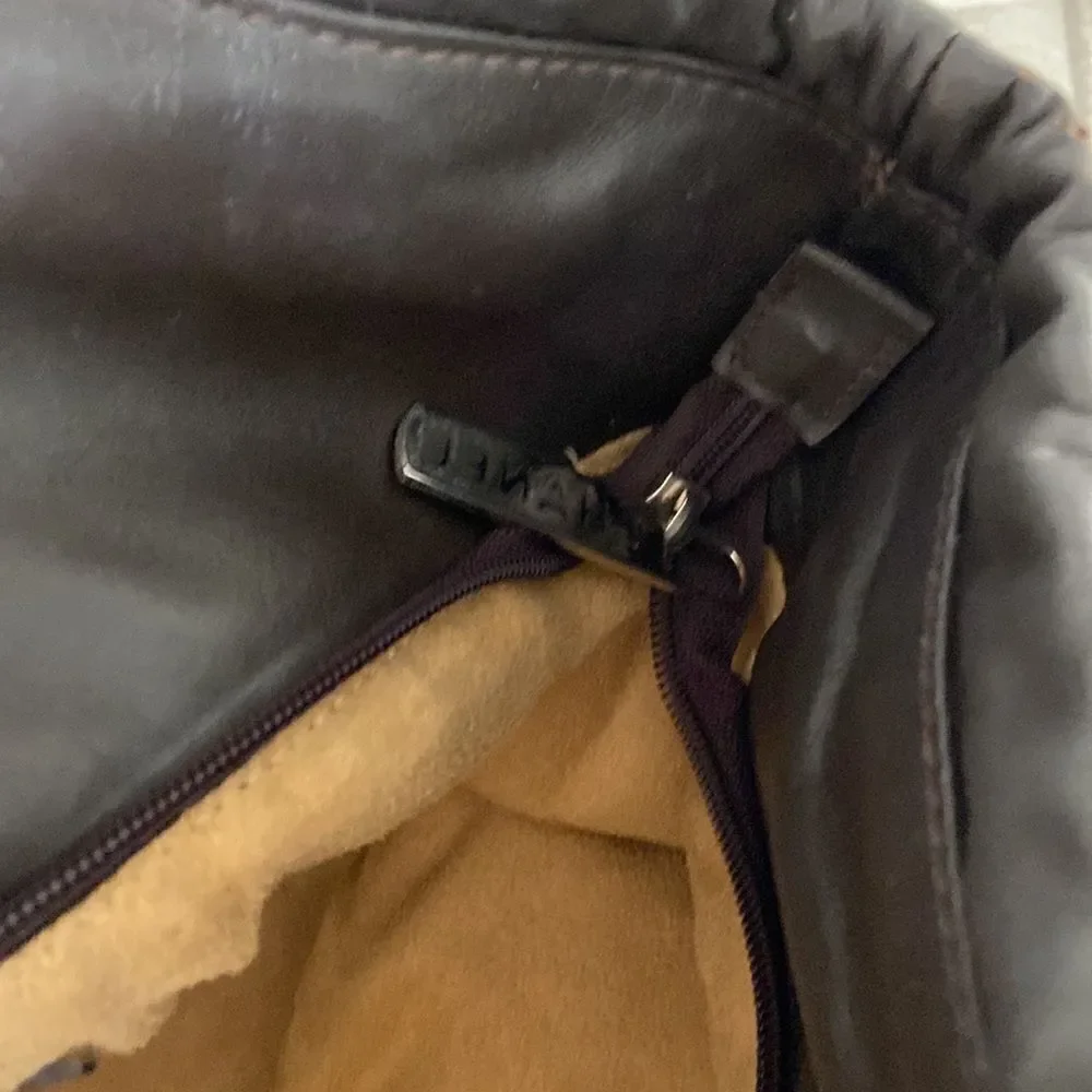Chanel Lamb skin should’ve back zipper closure silver details chocolate color